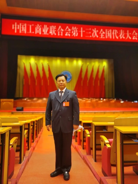 1671415631155322.jpg 杨总_副本.jpg